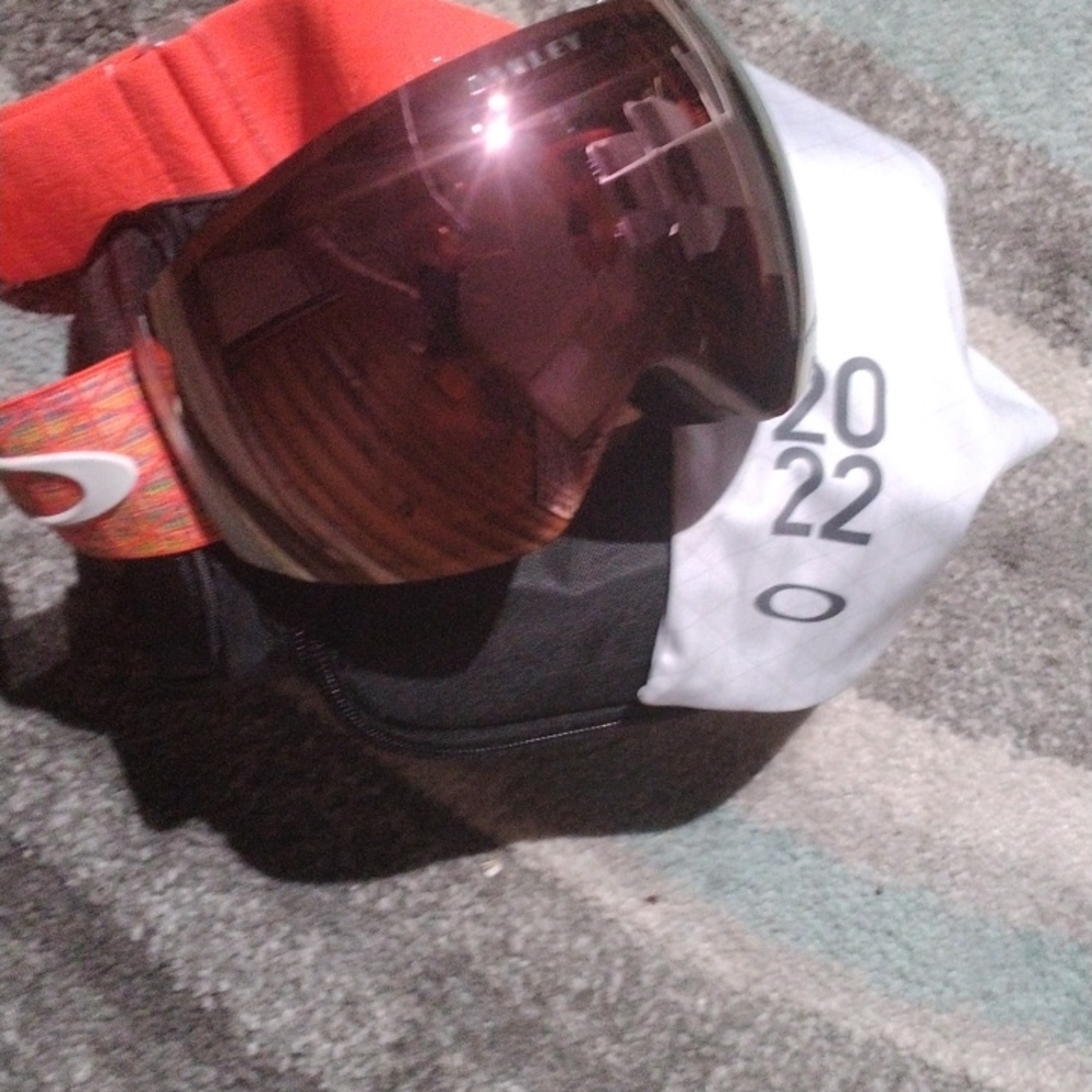 Goggles - image 1